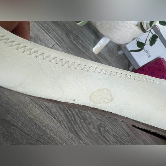 Tory Burch Reva Ballet Flat Nellie Nappa Metal Logo in Vanilla & Pewter Size 8.5 - Picture 9 of 9